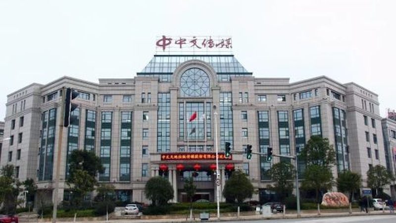 传媒公司加盟与直营：模式解析与选择要点
